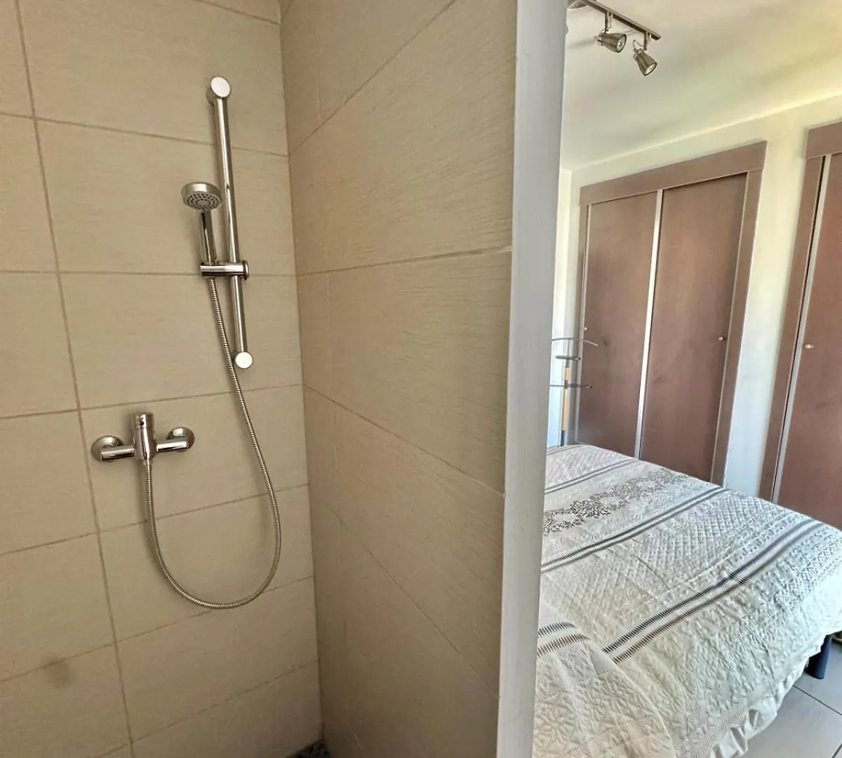Holiday home Maison Empuriabrava Proche Canaux Et Plage
